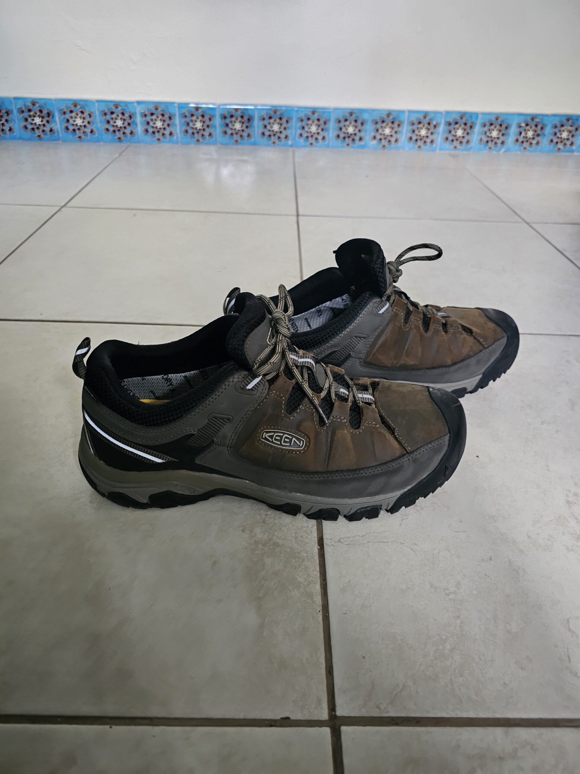 Keen Targhee 3 Waterproof Hiking Shoes